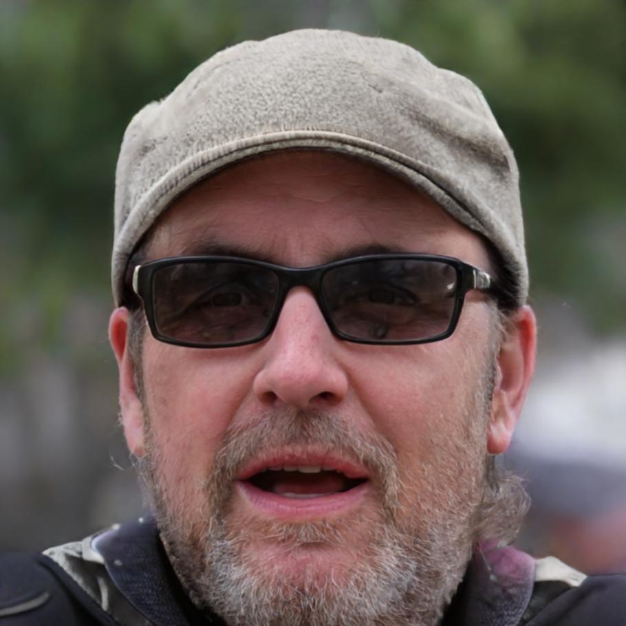 Retrato profesional de Eloy Montesdeoca